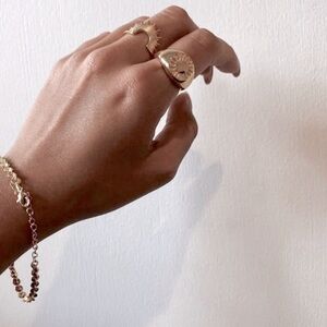 XIO designer Lady Leo adjustable Ring Gold plated adjustable size 6-9 Bold Sun